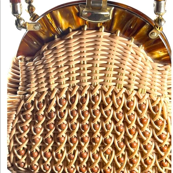 #37 VTG  Wicker Lucite handle fancy woven basket bead purse - Picture 8 of 16